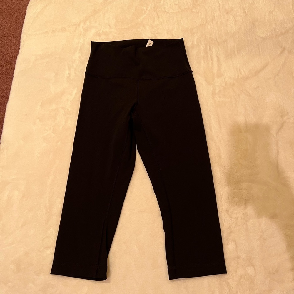 Lululemon cropped leggings